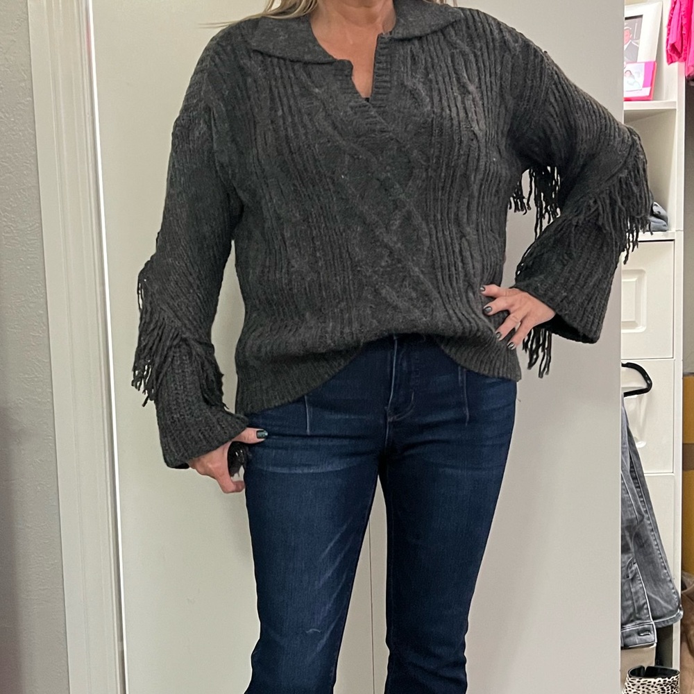 Blu pepper fringe sweater